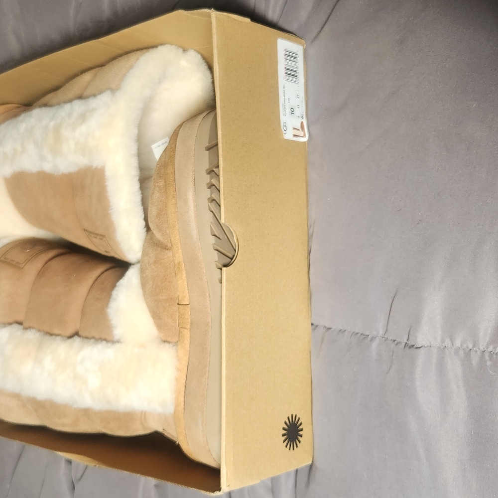 UGG Tan Winter Boots with Cream Fur